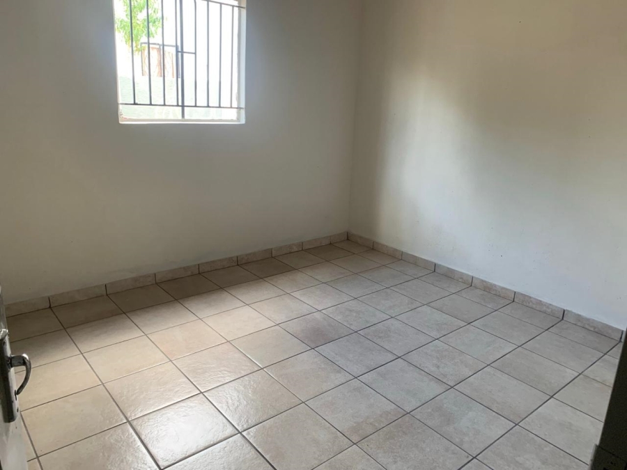 9 Bedroom Property for Sale in Soshanguve R Gauteng