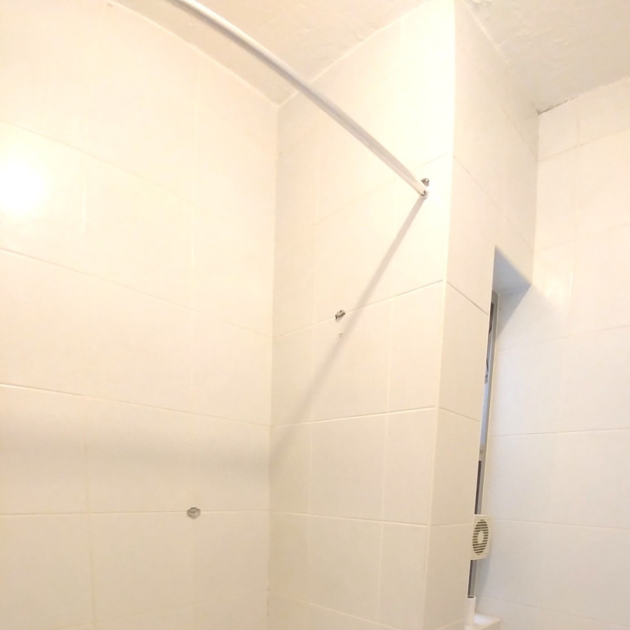 To Let 2 Bedroom Property for Rent in Highlands Gauteng