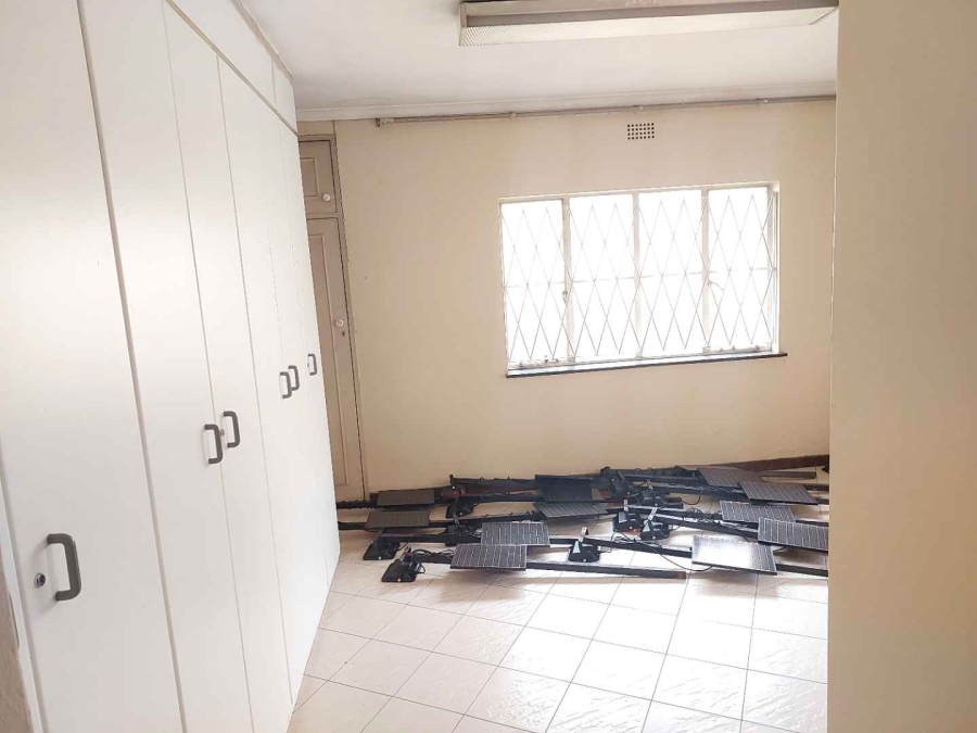 To Let 5 Bedroom Property for Rent in Bramley Gauteng