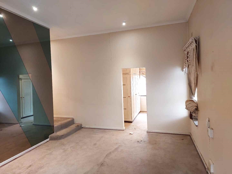 To Let 5 Bedroom Property for Rent in Bramley Gauteng