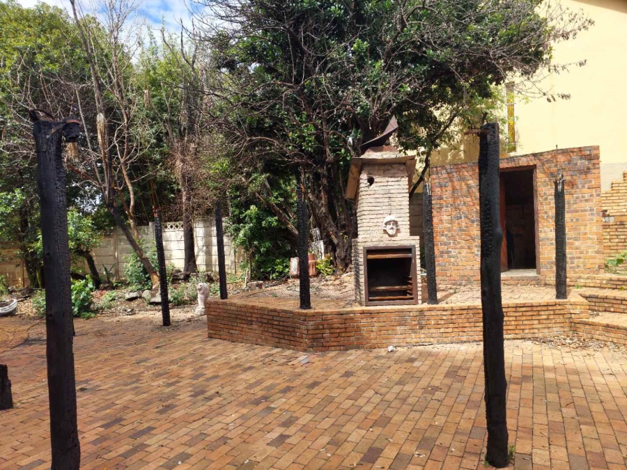 To Let 5 Bedroom Property for Rent in Bramley Gauteng