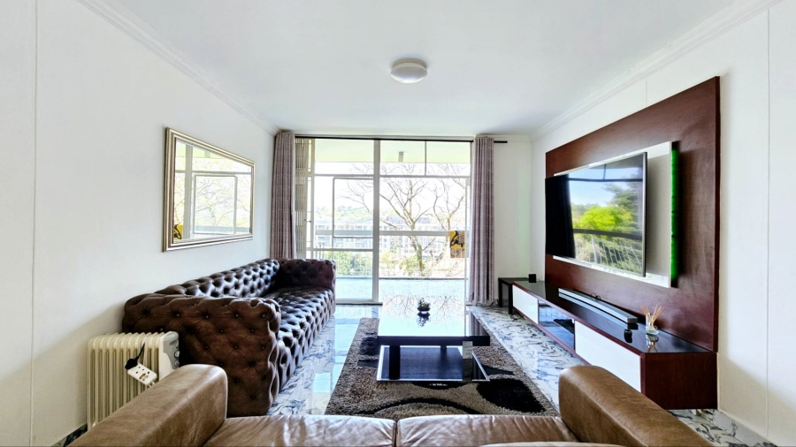 3 Bedroom Property for Sale in Glenadrienne Gauteng