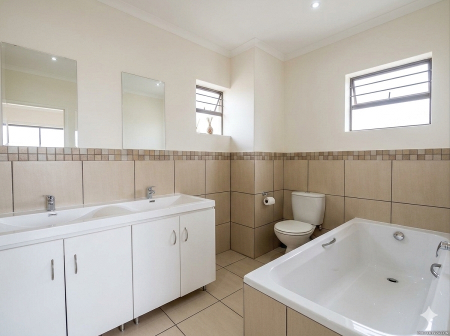 2 Bedroom Property for Sale in Woodmead Gauteng