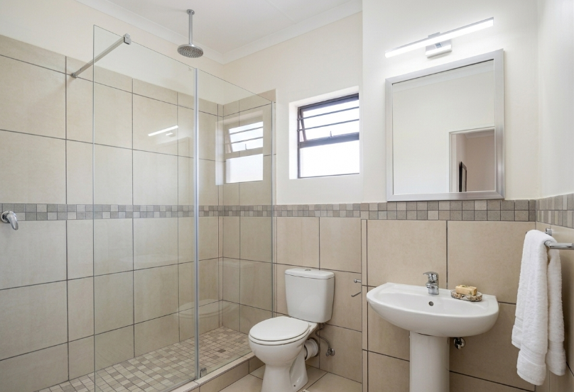 2 Bedroom Property for Sale in Woodmead Gauteng