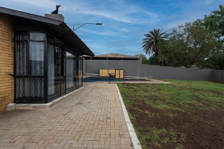 3 Bedroom Property for Sale in South Crest Gauteng