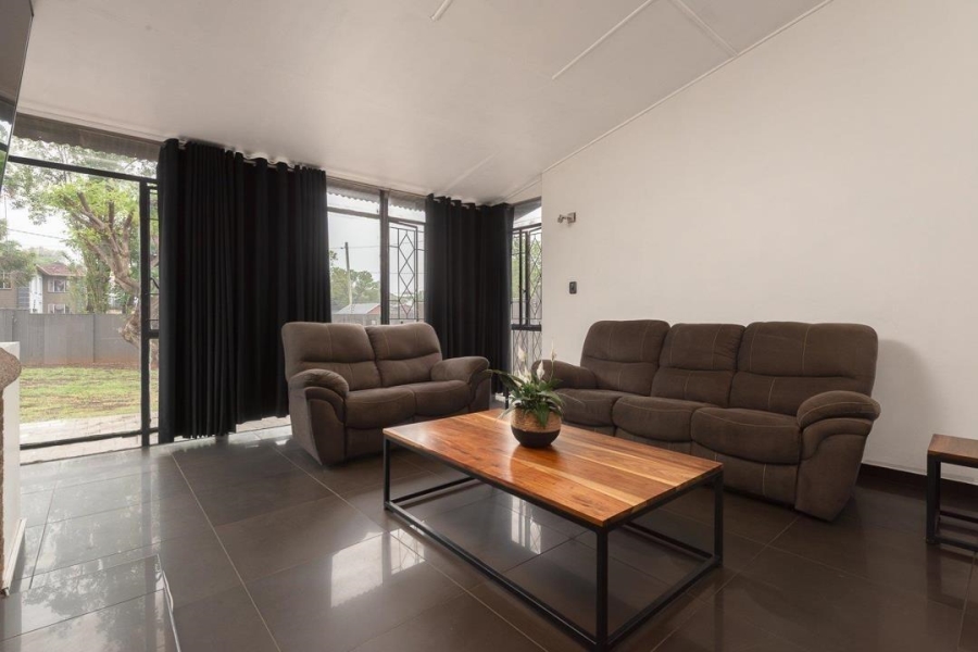 3 Bedroom Property for Sale in South Crest Gauteng