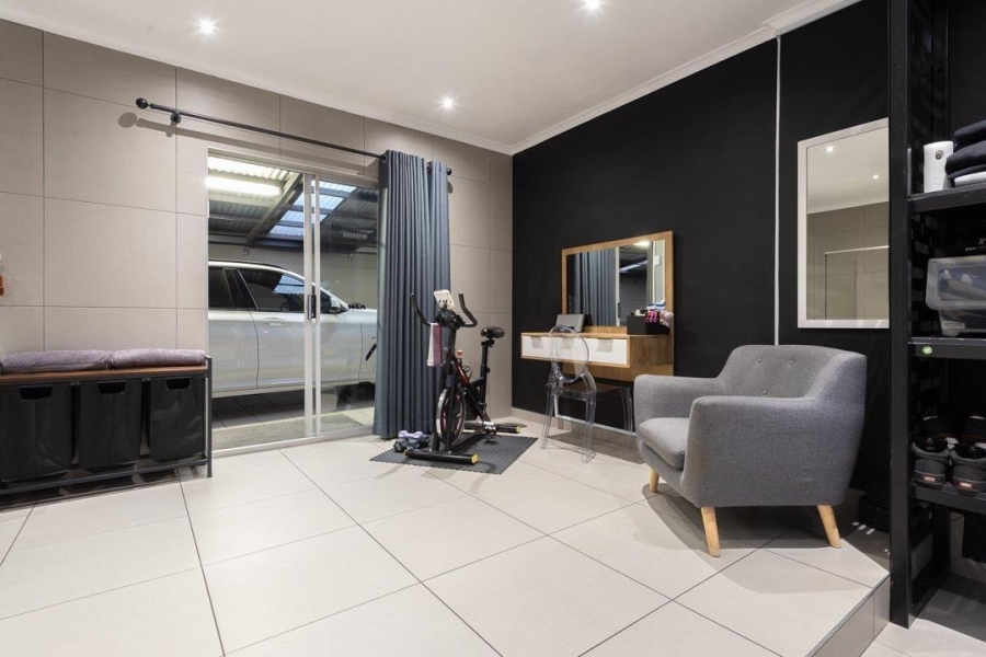 3 Bedroom Property for Sale in South Crest Gauteng