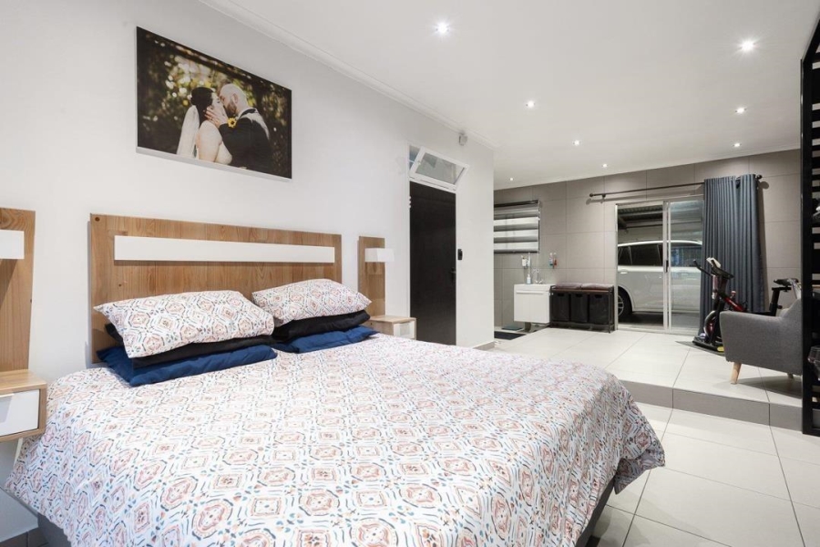 3 Bedroom Property for Sale in South Crest Gauteng