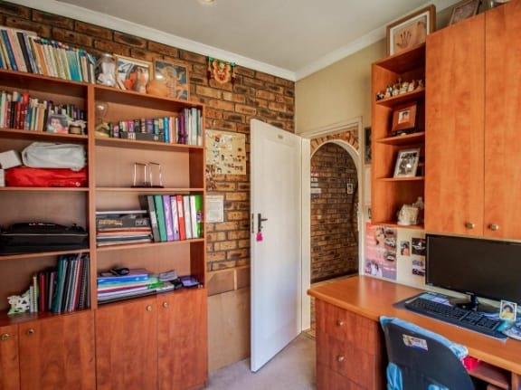 4 Bedroom Property for Sale in Dersley Gauteng