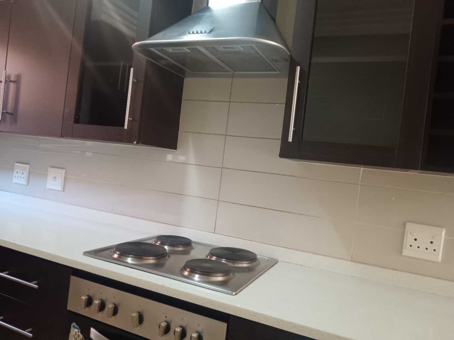 2 Bedroom Property for Sale in Ravenswood Gauteng