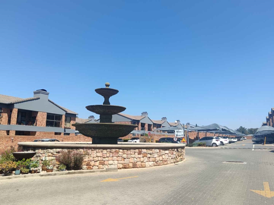 2 Bedroom Property for Sale in Ravenswood Gauteng