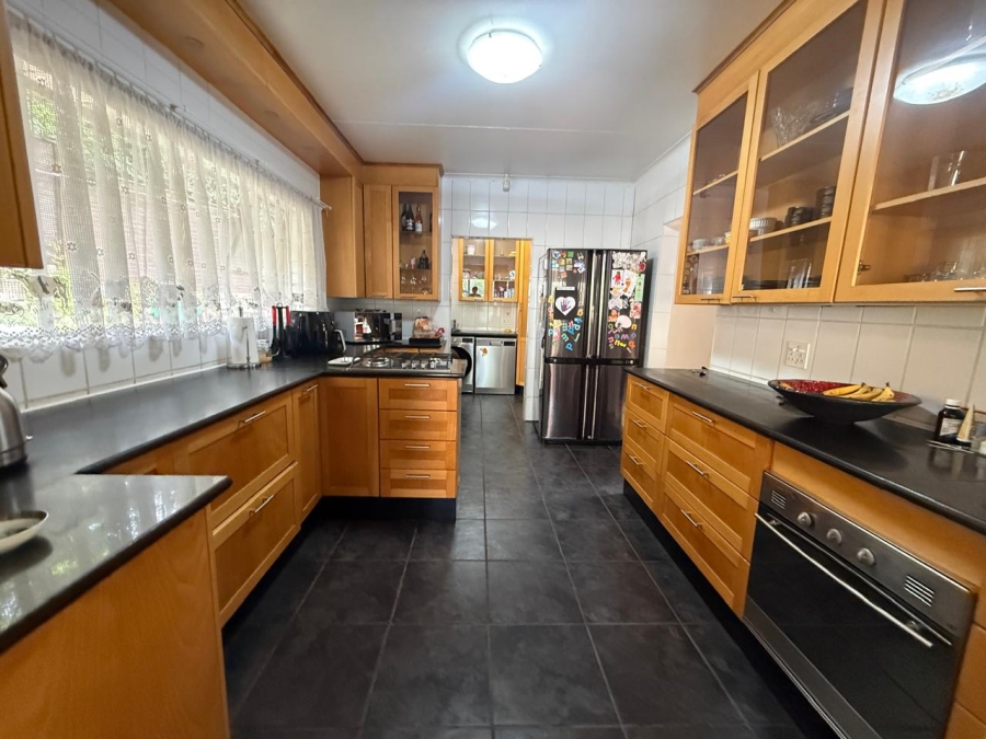 To Let 3 Bedroom Property for Rent in Honeyhills Gauteng