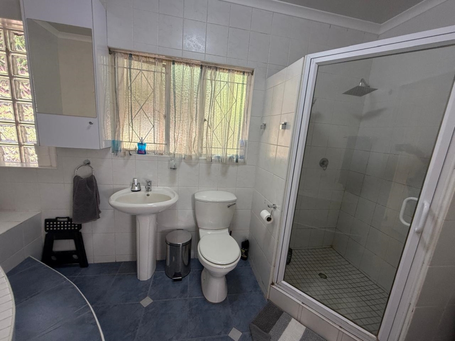 To Let 3 Bedroom Property for Rent in Honeyhills Gauteng