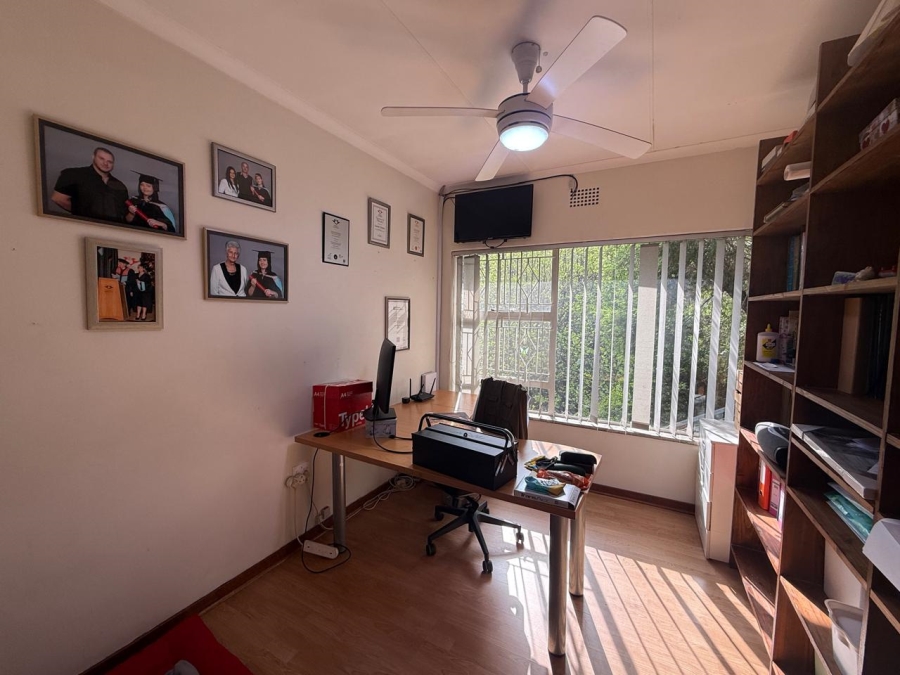 To Let 3 Bedroom Property for Rent in Honeyhills Gauteng