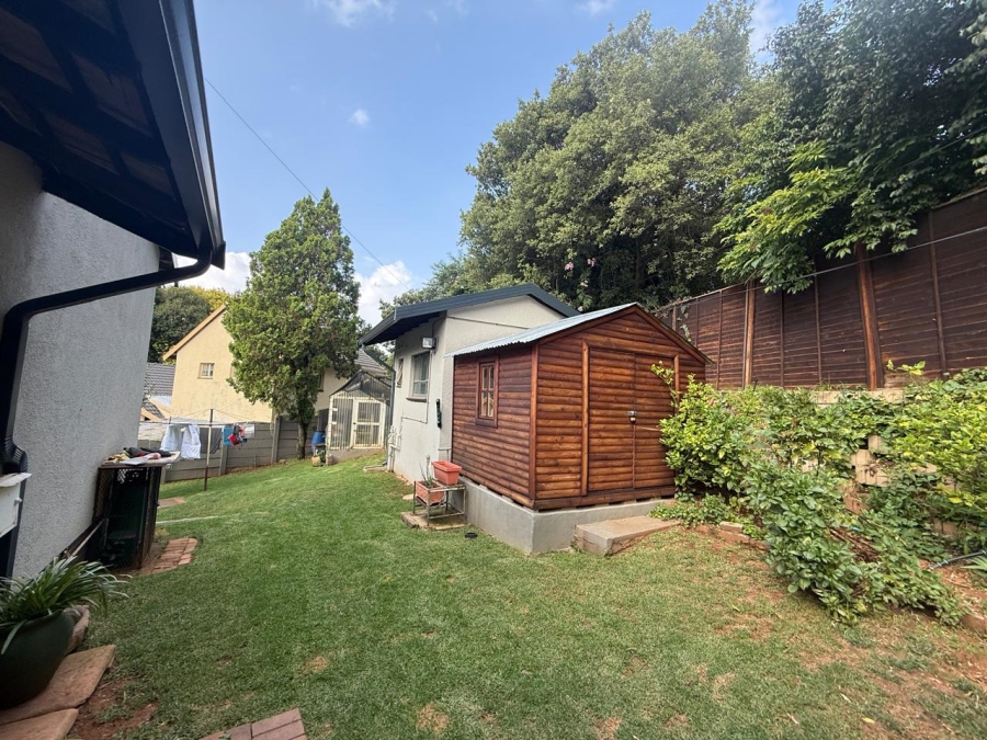 To Let 3 Bedroom Property for Rent in Honeyhills Gauteng