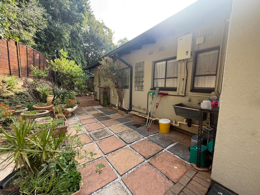 To Let 3 Bedroom Property for Rent in Honeyhills Gauteng