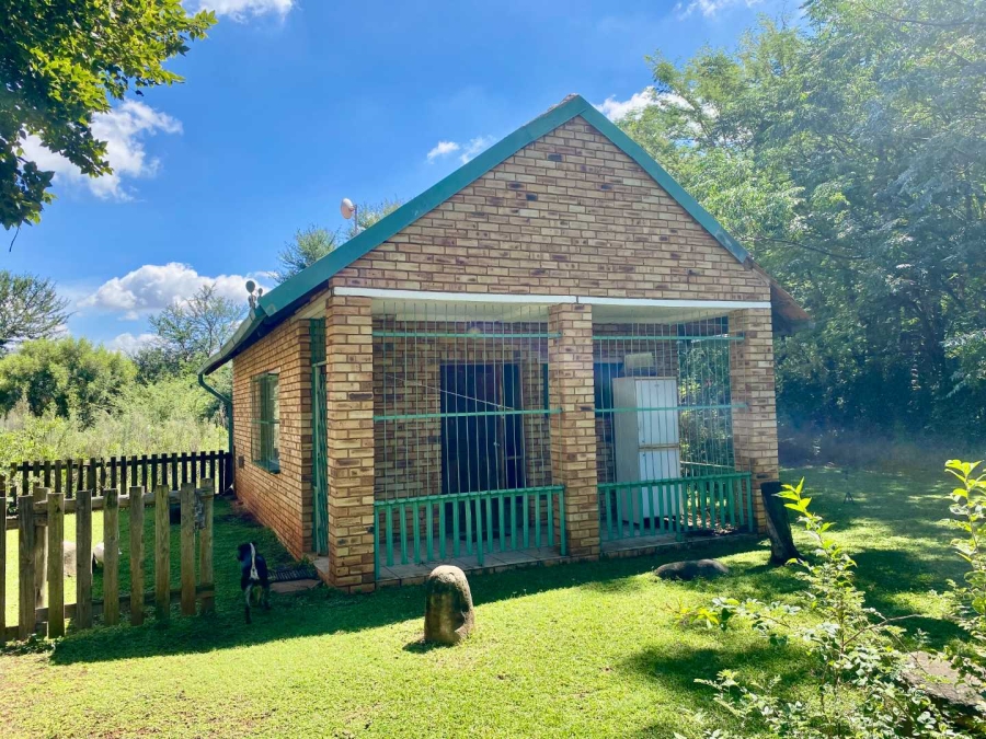 10 Bedroom Property for Sale in Magaliesmoot AH Gauteng