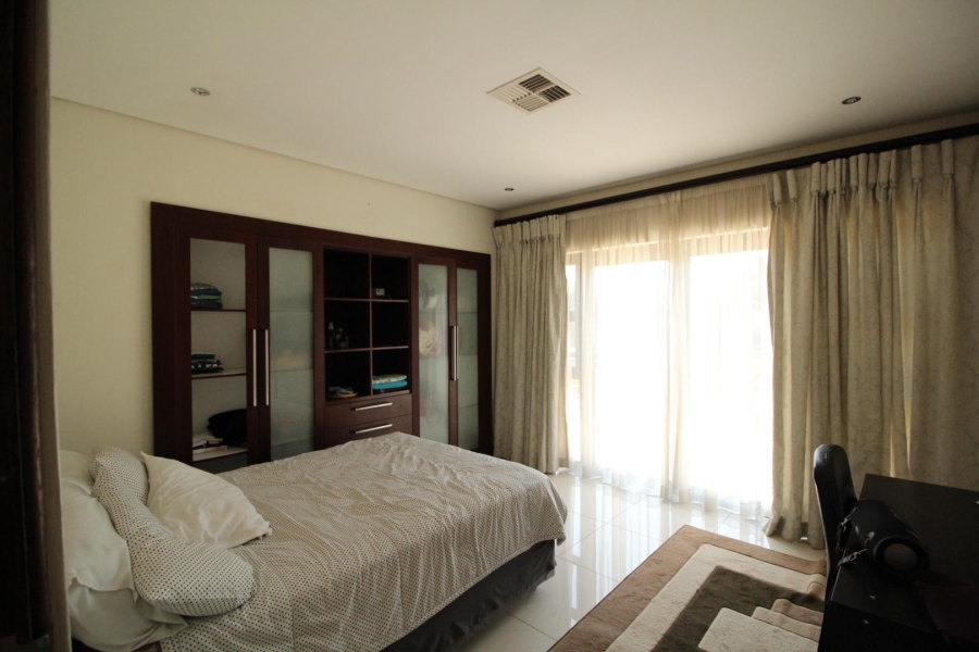 5 Bedroom Property for Sale in Blue Valley Golf Estate Gauteng