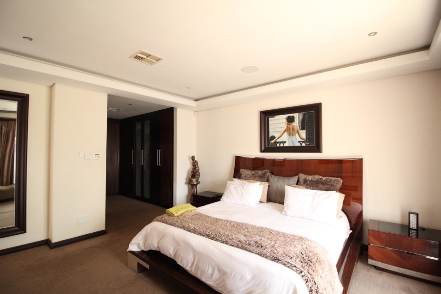 5 Bedroom Property for Sale in Blue Valley Golf Estate Gauteng