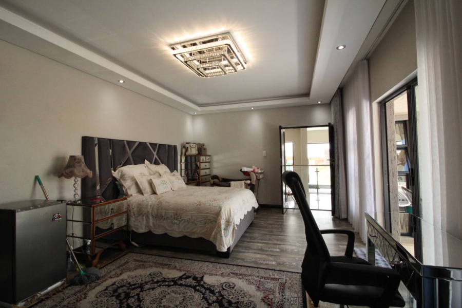 4 Bedroom Property for Sale in Blue Valley Golf Estate Gauteng