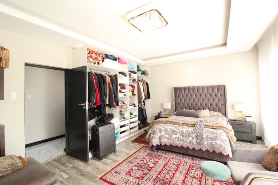 4 Bedroom Property for Sale in Blue Valley Golf Estate Gauteng