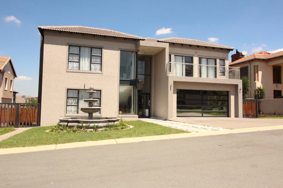 4 Bedroom Property for Sale in Blue Valley Golf Estate Gauteng