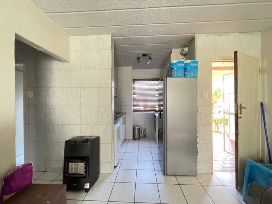 To Let 2 Bedroom Property for Rent in Norkem Park Gauteng