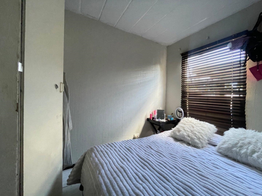 To Let 2 Bedroom Property for Rent in Norkem Park Gauteng