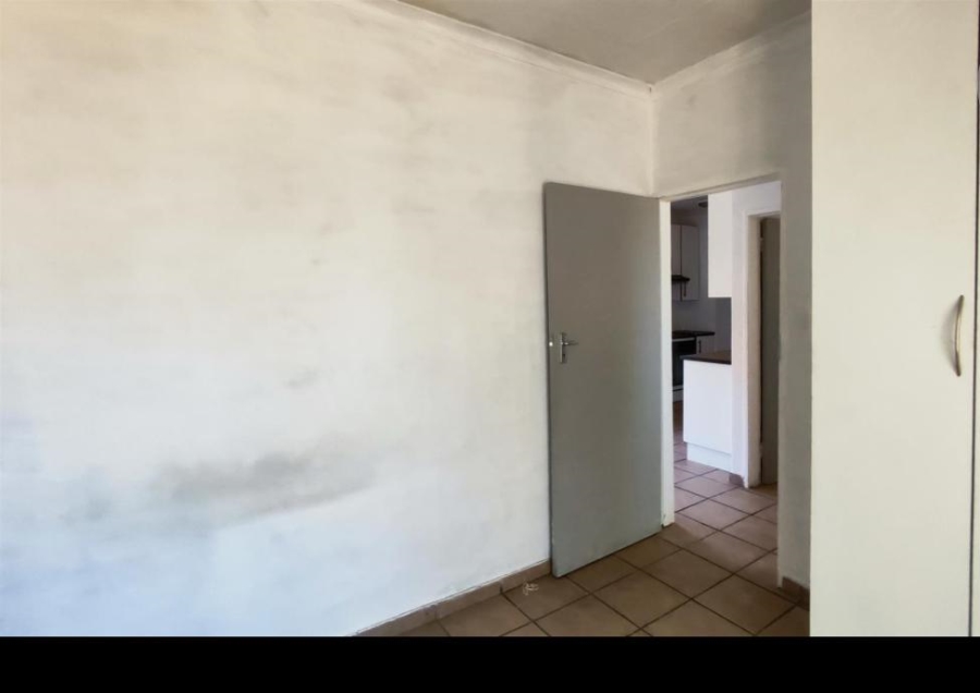 2 Bedroom Property for Sale in Pomona Gauteng