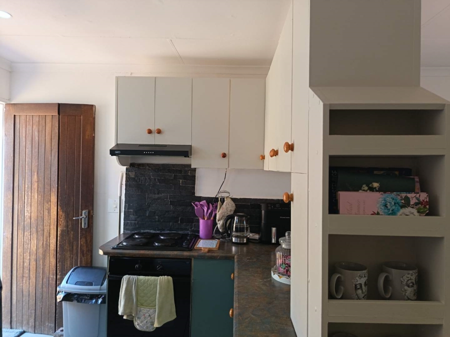 2 Bedroom Property for Sale in Glen Marais Gauteng