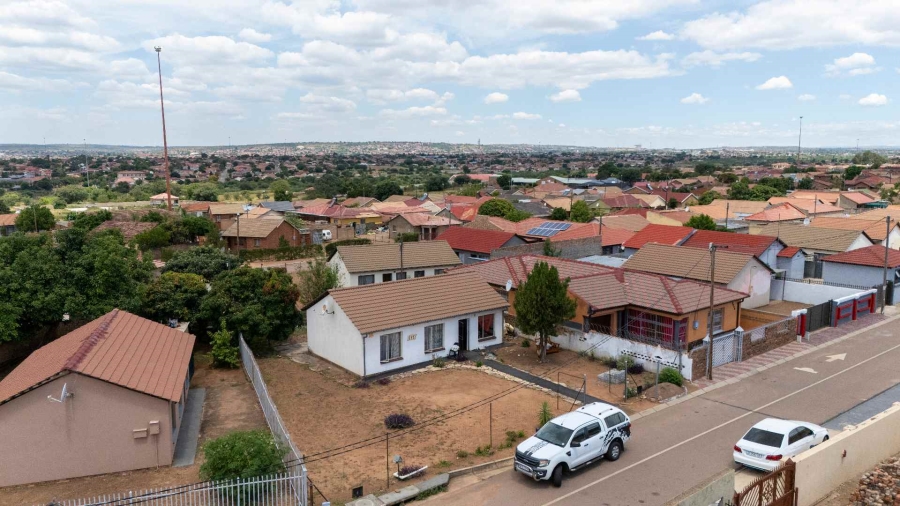 3 Bedroom Property for Sale in Soshanguve Gauteng