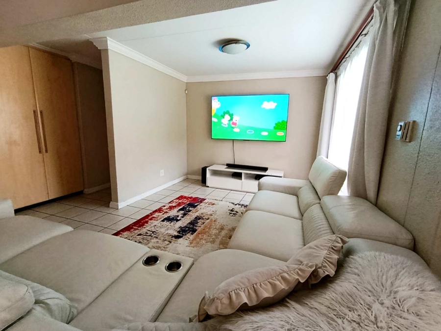 3 Bedroom Property for Sale in Meyersdal Gauteng