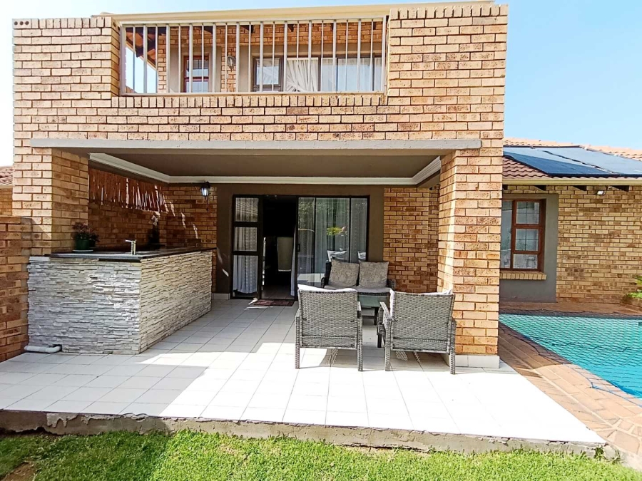 3 Bedroom Property for Sale in Meyersdal Gauteng