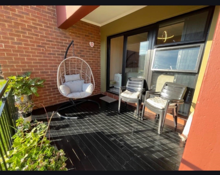 2 Bedroom Property for Sale in Bassonia Gauteng