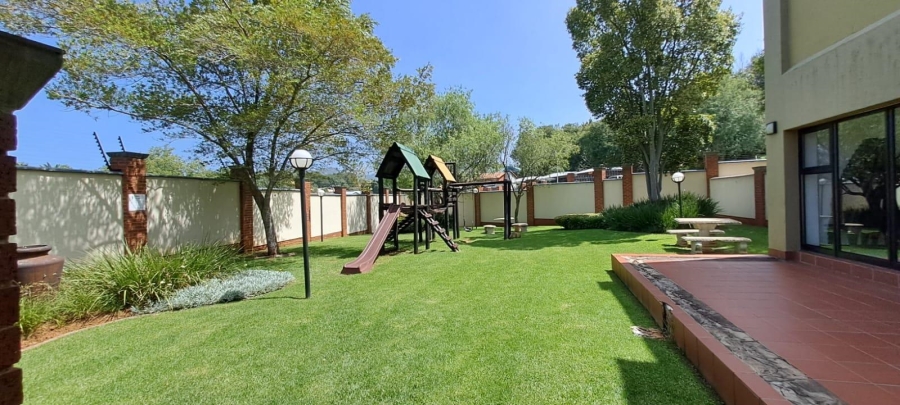 2 Bedroom Property for Sale in Bassonia Gauteng