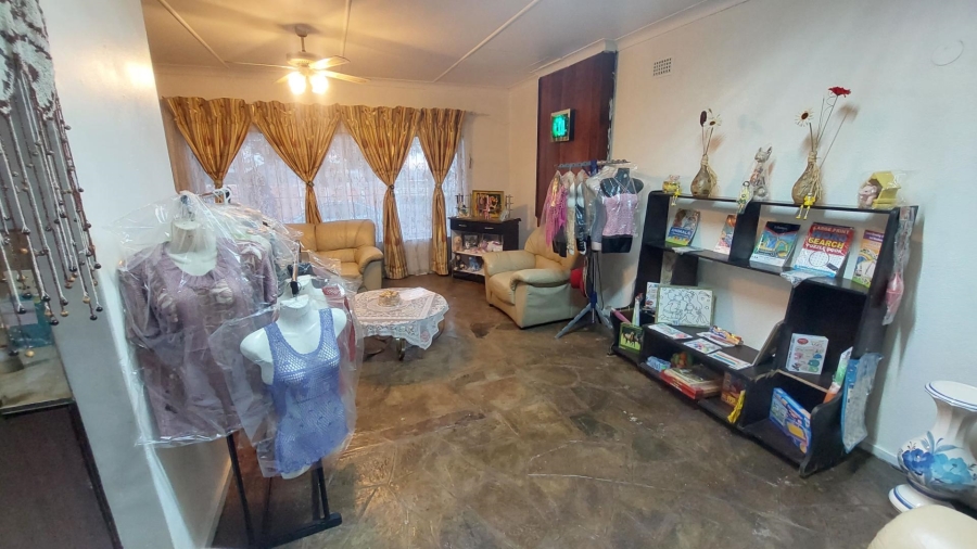 To Let commercial Property for Rent in Dinwiddie Gauteng