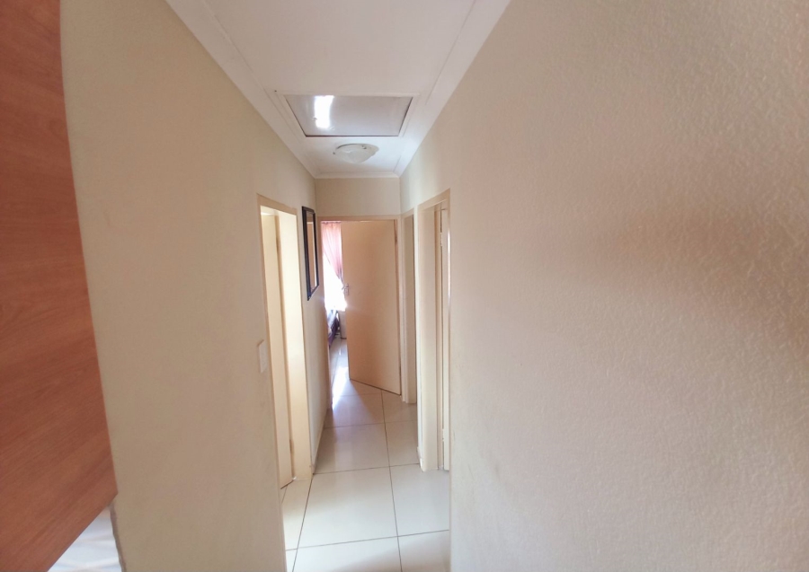 3 Bedroom Property for Sale in Soshanguve YY Gauteng