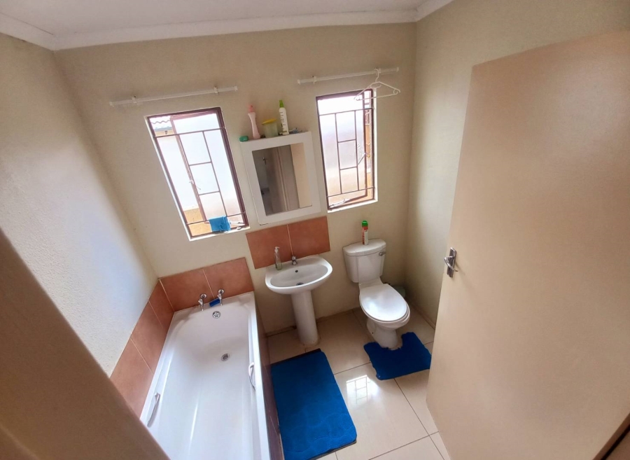 3 Bedroom Property for Sale in Soshanguve YY Gauteng