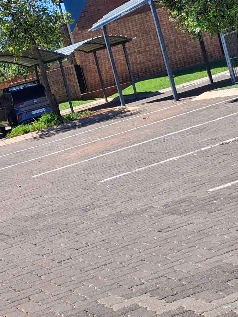 2 Bedroom Property for Sale in Montana Gauteng