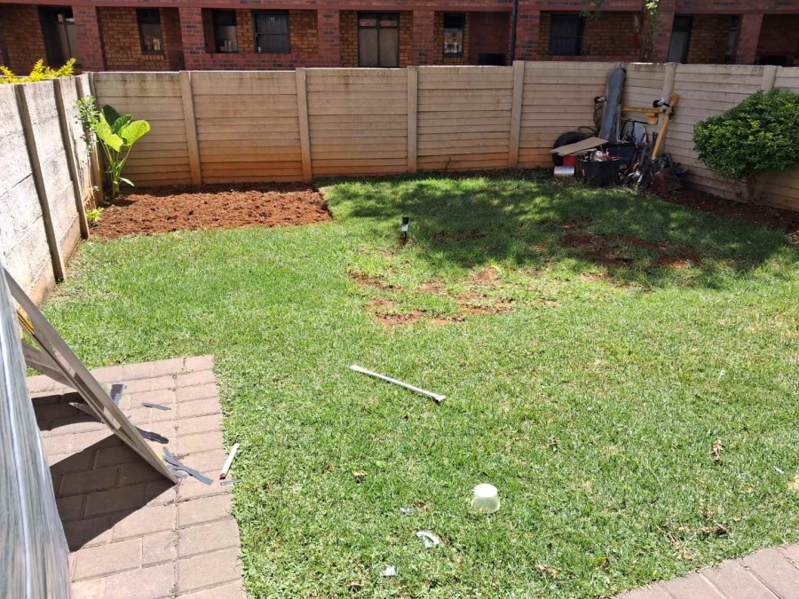 2 Bedroom Property for Sale in Montana Gauteng