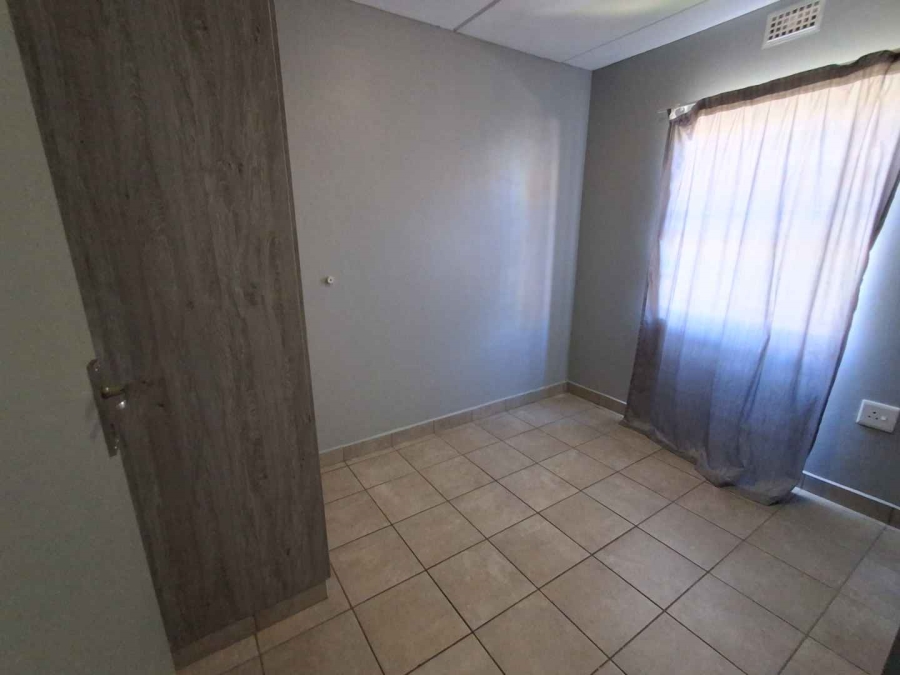 2 Bedroom Property for Sale in Montana Gauteng