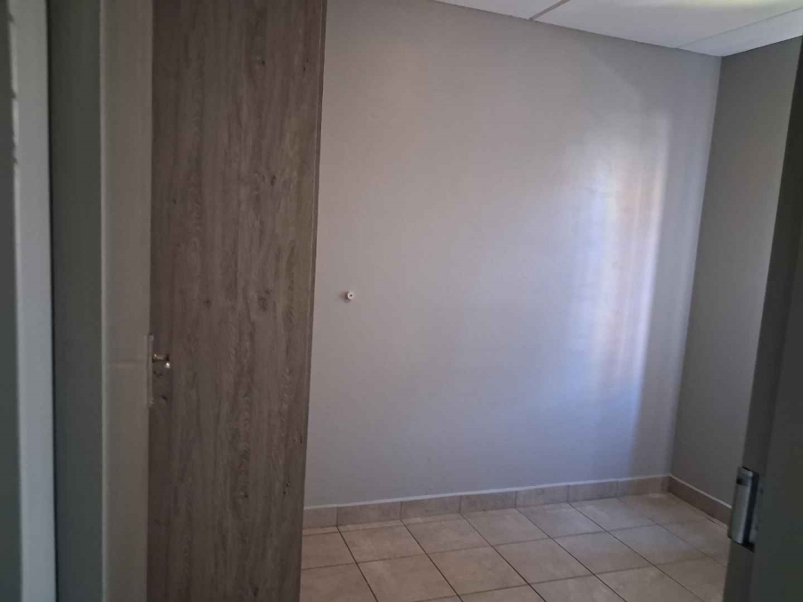 2 Bedroom Property for Sale in Montana Gauteng