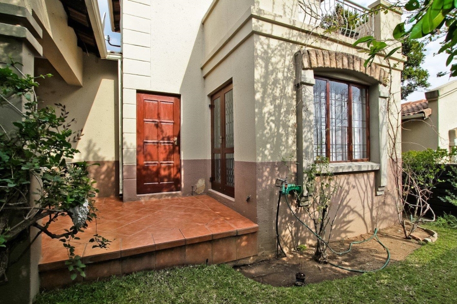 2 Bedroom Property for Sale in Douglasdale Gauteng