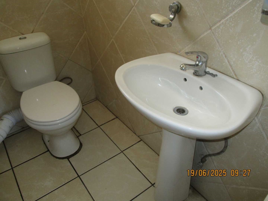 3 Bedroom Property for Sale in Bramley Park Gauteng