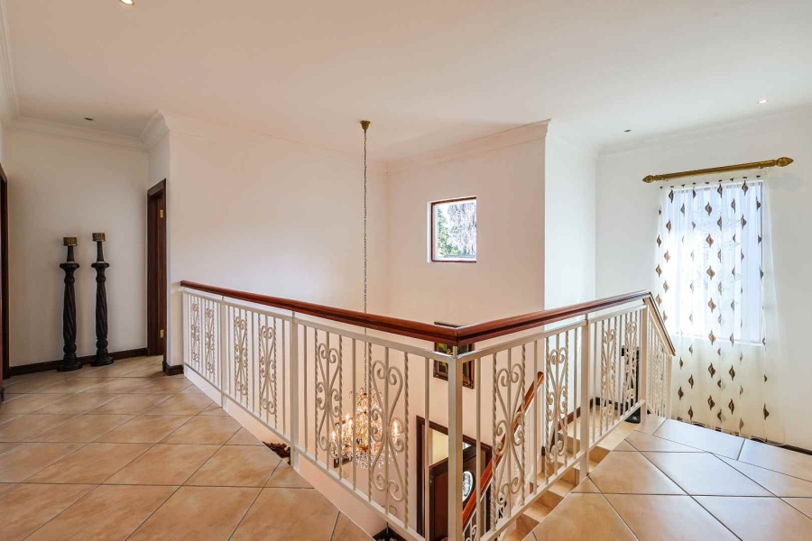 To Let 4 Bedroom Property for Rent in Silver Lakes Golf Estate Gauteng