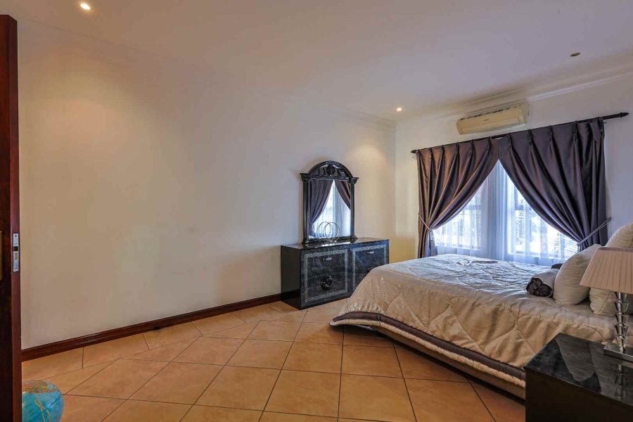 To Let 4 Bedroom Property for Rent in Silver Lakes Golf Estate Gauteng