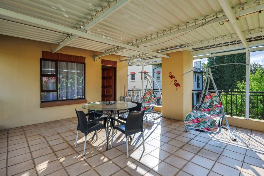 To Let 4 Bedroom Property for Rent in Silver Lakes Golf Estate Gauteng