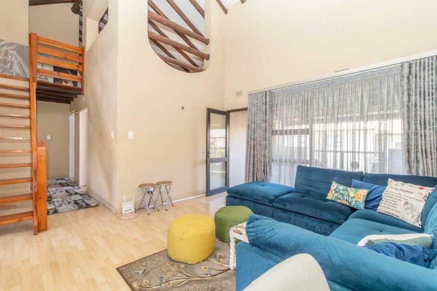 To Let 2 Bedroom Property for Rent in Paulshof Gauteng