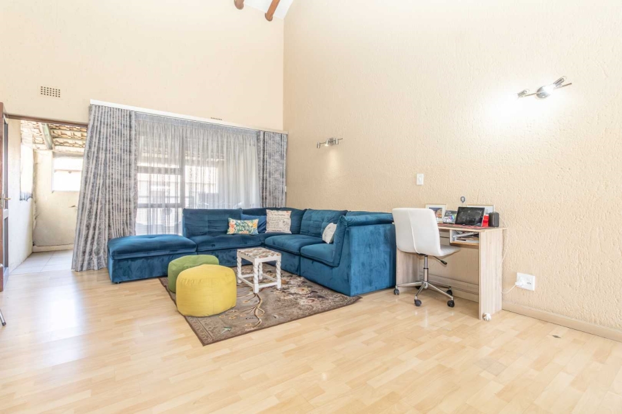 To Let 2 Bedroom Property for Rent in Paulshof Gauteng