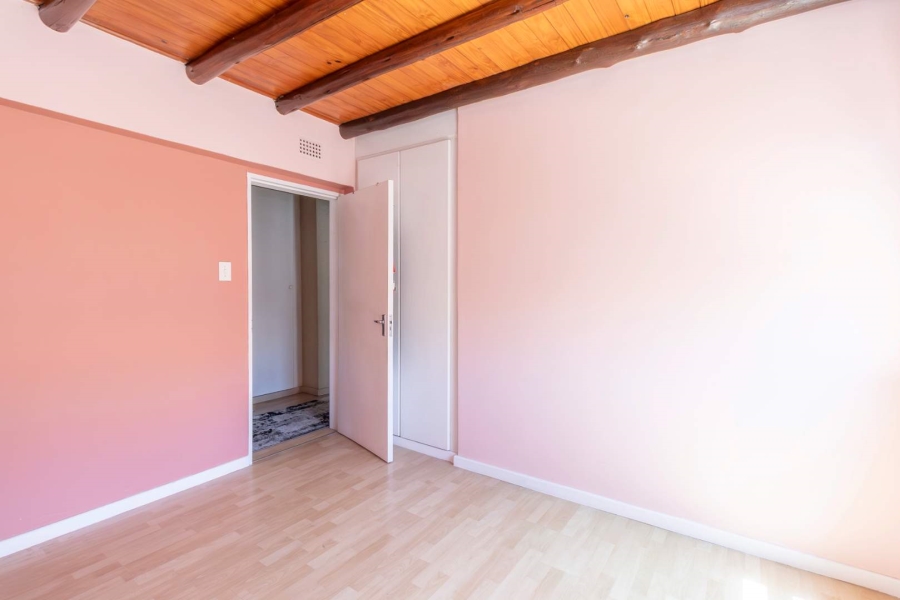 To Let 2 Bedroom Property for Rent in Paulshof Gauteng